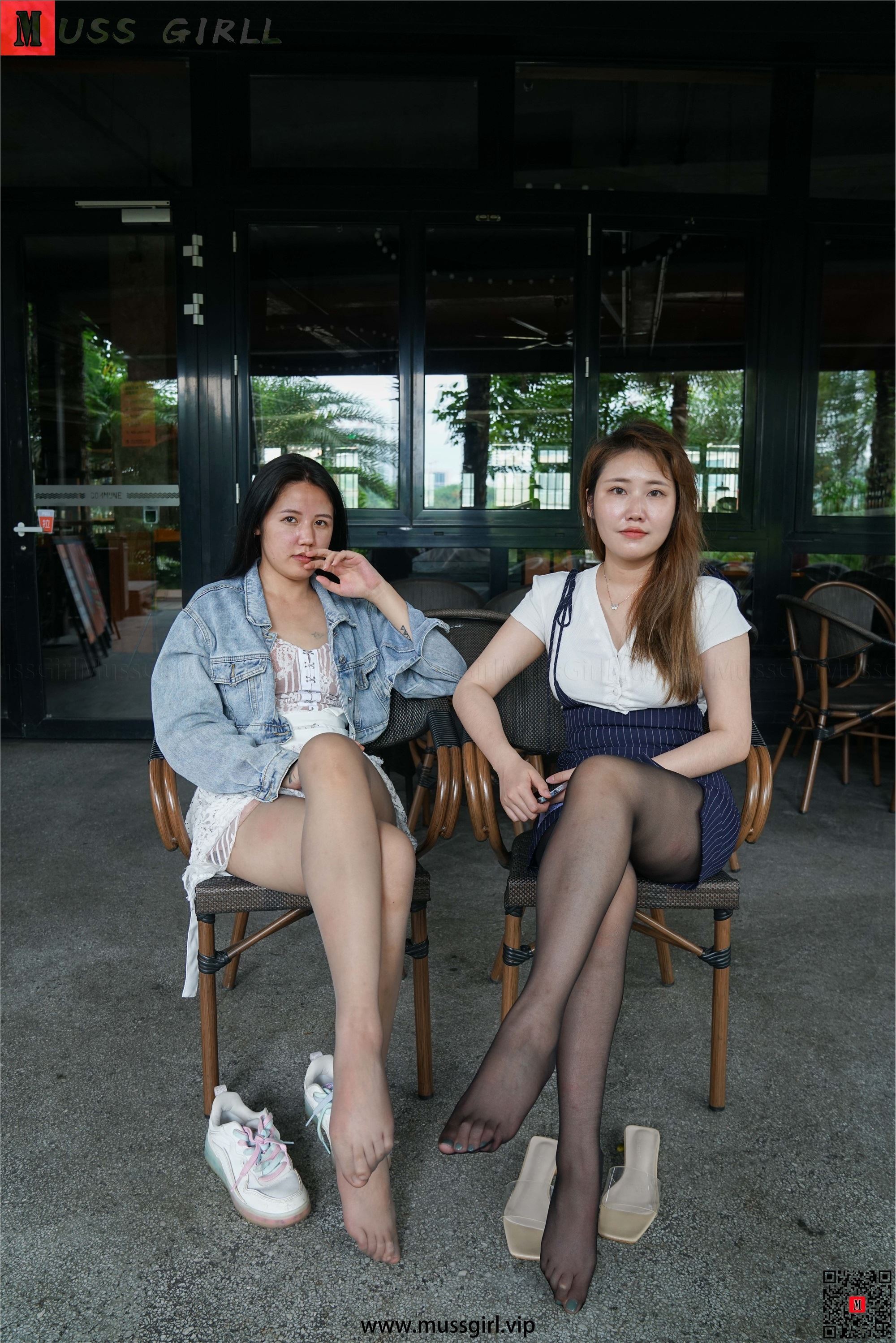 MussGirl慕丝女郎  NO.220 双人肉丝黑丝短裙